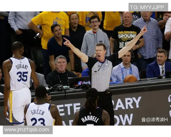 伦纳德硬刚泰伦卢！不打四号位就拒战揭幕战，快船首发彻底乱了