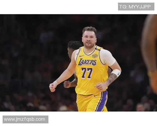 东契奇:少年心有不甘 硬实力才是答案 东契奇:少年心有不甘 硬实力才是答案