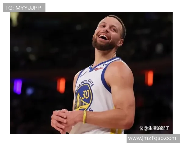 帕金斯谈库里：那个浅肤色绿眼睛的家伙真是个狠角色 我有点嫉妒